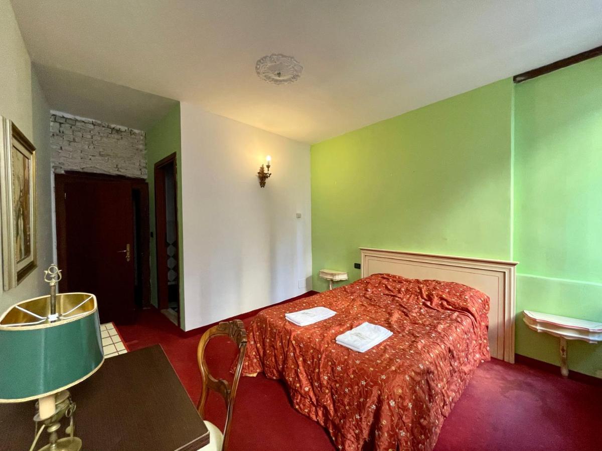 Ai Boteri Hostel เวนิส ภายนอก รูปภาพ