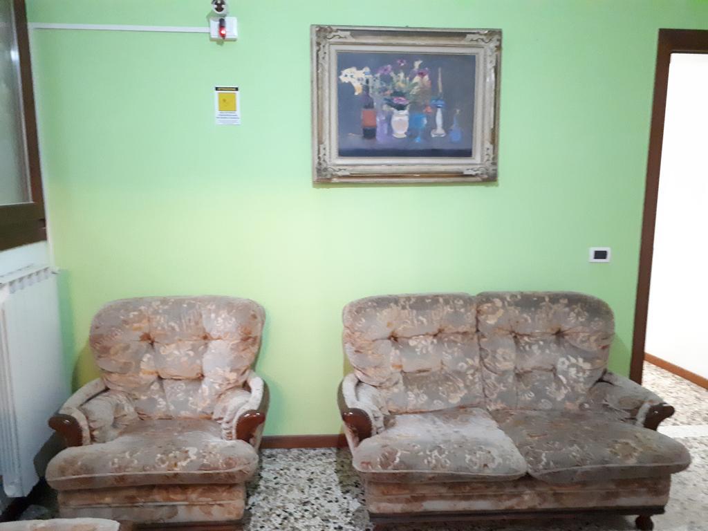 Ai Boteri Hostel เวนิส ภายนอก รูปภาพ